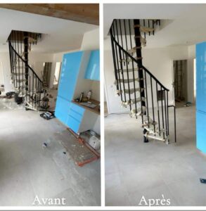 Transformation Avant/Après d'une pièce avec escalier colimaçon noir et cuisine bleue brillante. Du désordre au fini propre.